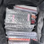 Penindakan handphone bekas 3